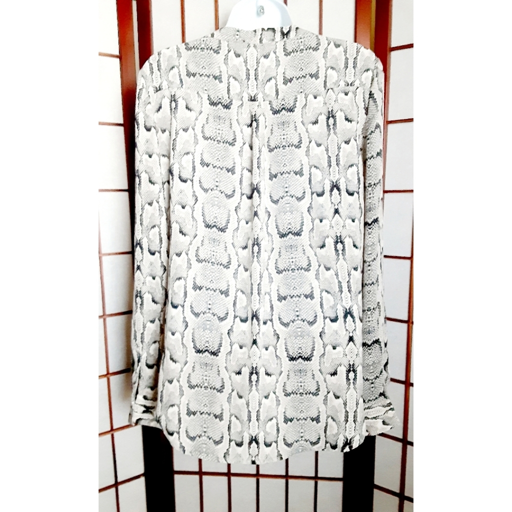 Fylo Python Print Button Down Rollover Sleeve Cre… - image 4